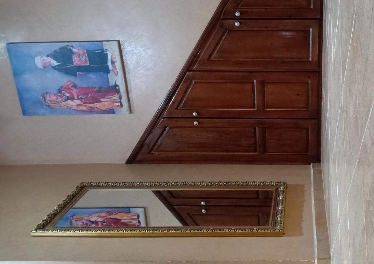 L'Art Chez Omar Apartment Azrou Luaran gambar